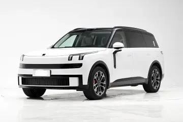 Lynk & Co 900 2025 1.5T halo